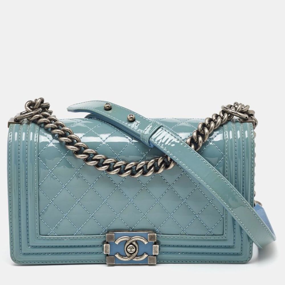 Chanel Boy Medium Blue Leather And Patent Leather Shoulder Bags
